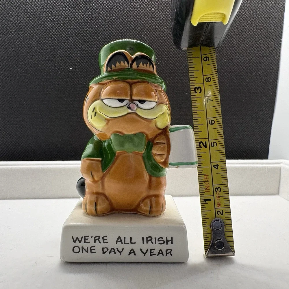 Rare Vintage Enesco Ceramic Garfield Irish / St. Patrick's Day‎ Figure